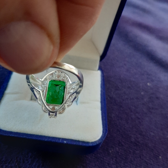 Ladies jewelry - Picture 3 of 8